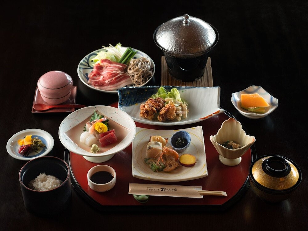 夜は焼酎バーが楽しい！「桜島」を眺められるホテル3490051