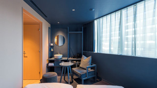 [ダークブルー] スタンダードルーム B 禁煙