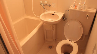 [バス・トイレ付] 禁煙ツインルーム (1～3名様)