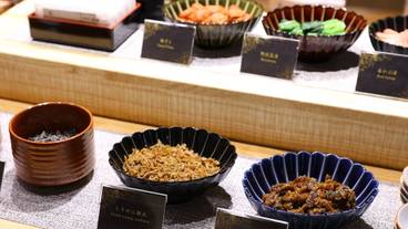 朝食ビュッフェ / 9