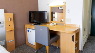 ダブルエコノミー 禁煙