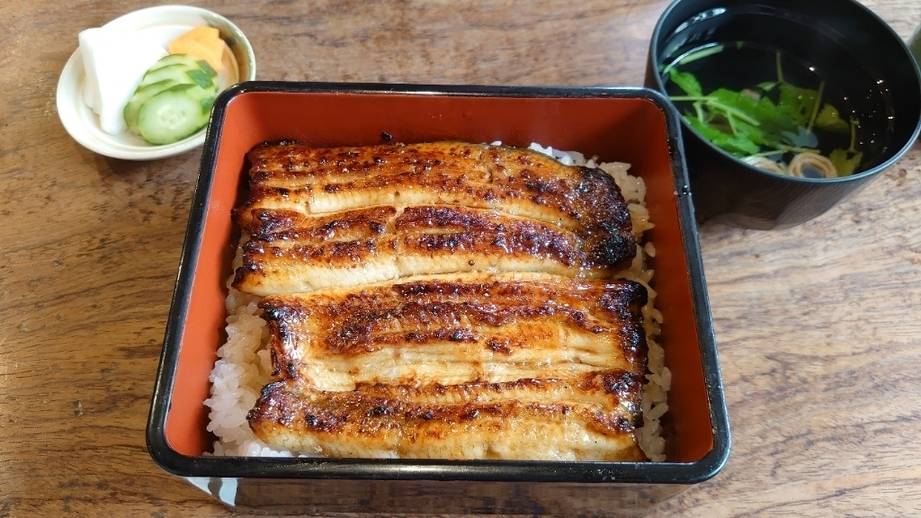 グルメにアートも♡
熱海を気ままに散策 / 2