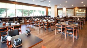 朝食スペース / 15