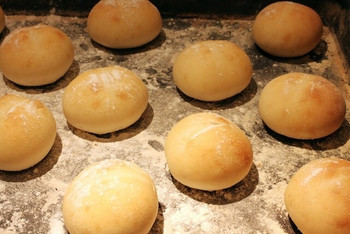 くつろぎの空間で創作フレンチ1021357