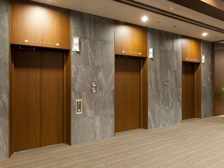 調布クレストンホテル / 3