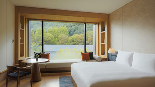 鷹峯デラックスルームキング