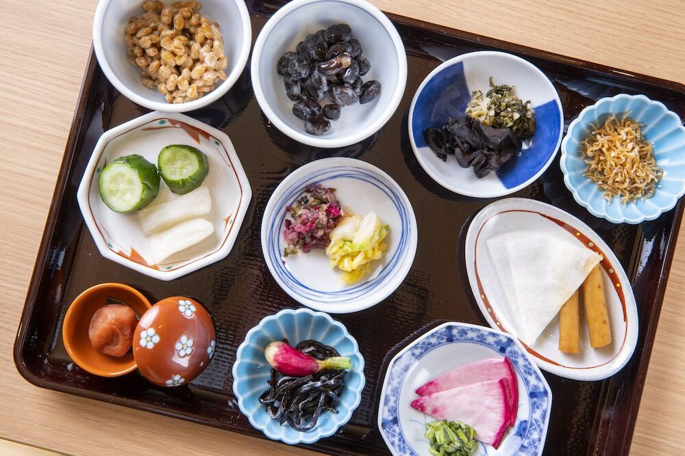 朝食