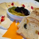 DINING & BAR TABLE 9 TOKYO（ダイニングアンドバーテーブルナイントウキョウ）