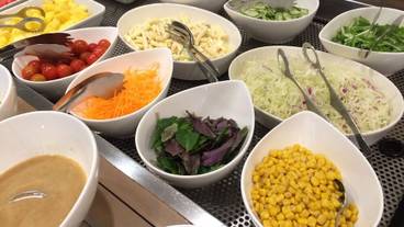 食事・飲み物 / 32