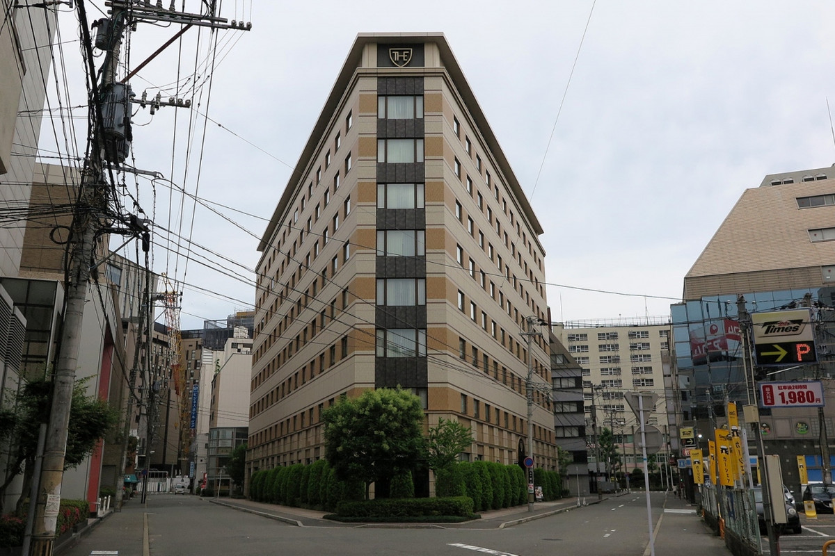 「博多」駅から遠くない場所にあります