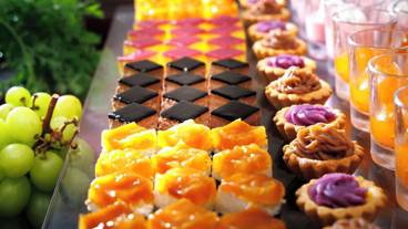 食事・飲み物 / 9