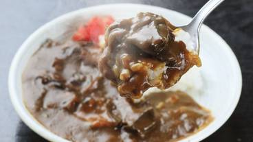 食事・飲み物 / 26