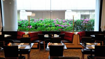 朝食スペース / 9