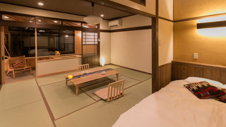 ダブルルーム　畳エリア　半露天風呂付　（蘭）