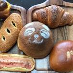 甲府・地元民に愛される“米粉食パン”人気の癒し系パン屋さん「榮や（さかえや）」