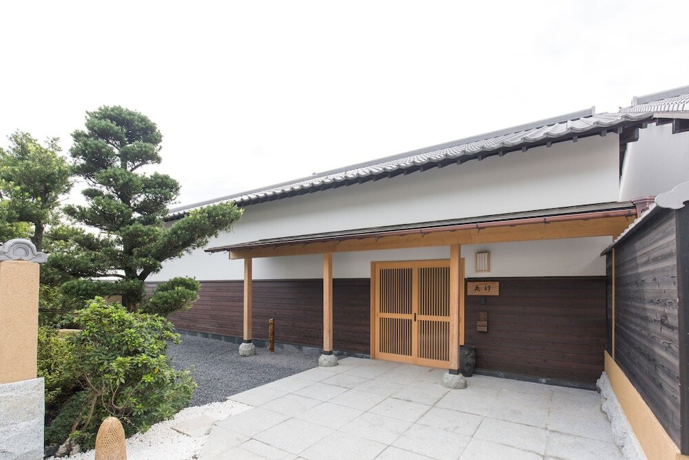 日本の風情を堪能！見た目も素敵な季節の色をあしらった朝食4038708