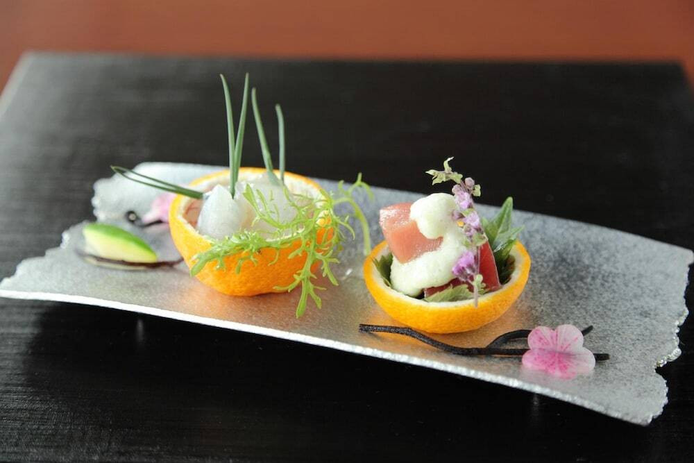 雰囲気の良い個室お食事処「茶寮」3435884