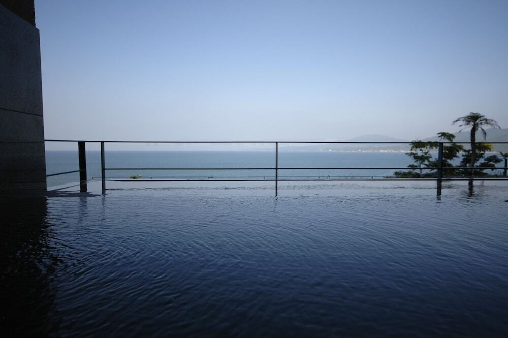 ホテルアレグリアガーデンズ天草（天草市本渡町）3500039