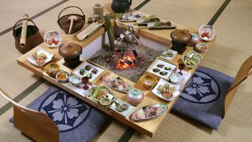 食事・飲み物 / 10