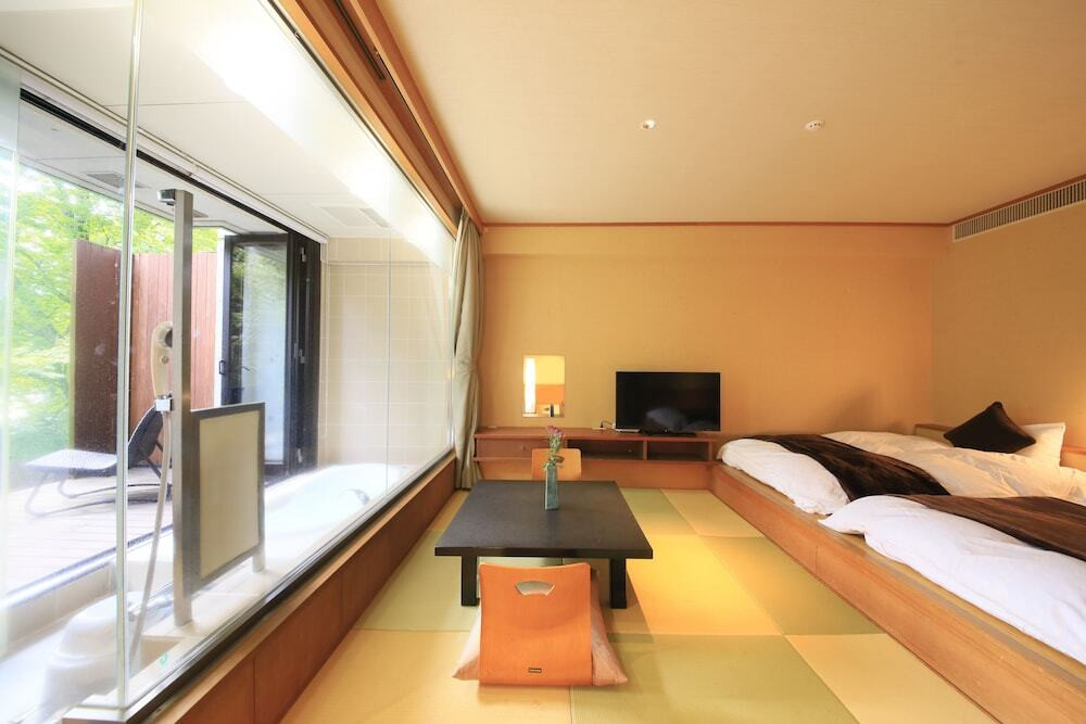 半露天風呂付和室②