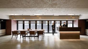 ロビーラウンジ / 16