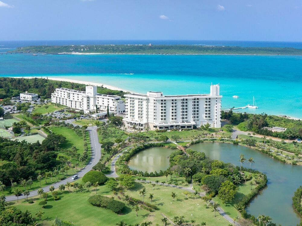 プール、ベビーグッズ、送迎車。欲しい！が全部揃っているリゾートホテル3411322