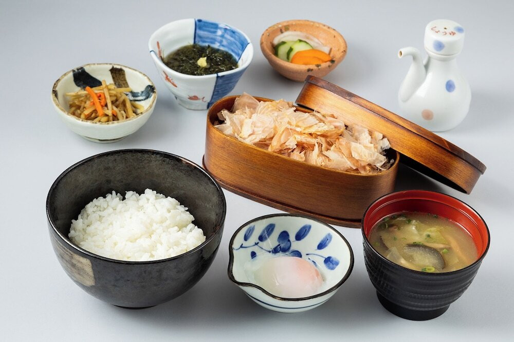 朝食