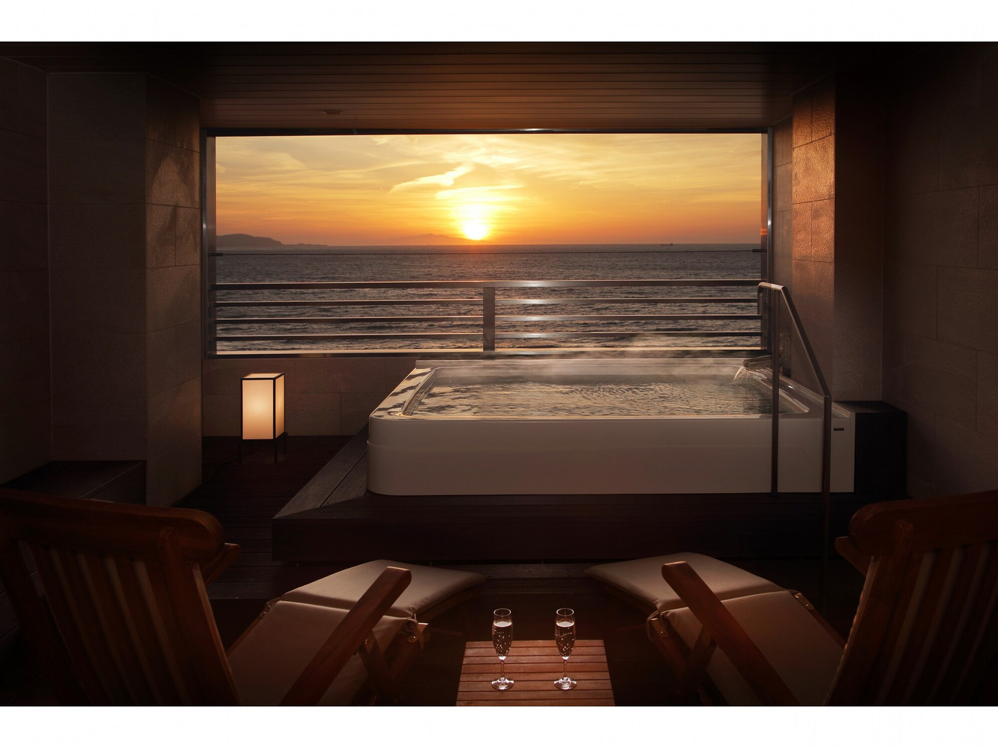 北条海岸の大パノラマ！絶景に心奪われる至福のとき3422661