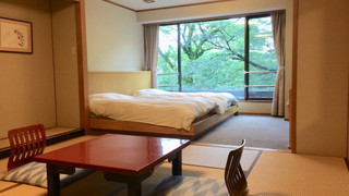 スタンダード 和洋室 山側 禁煙