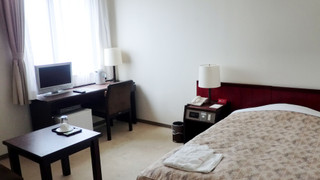 セミダブルルーム 喫煙可