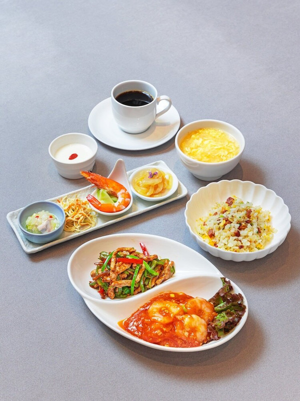 レストラン