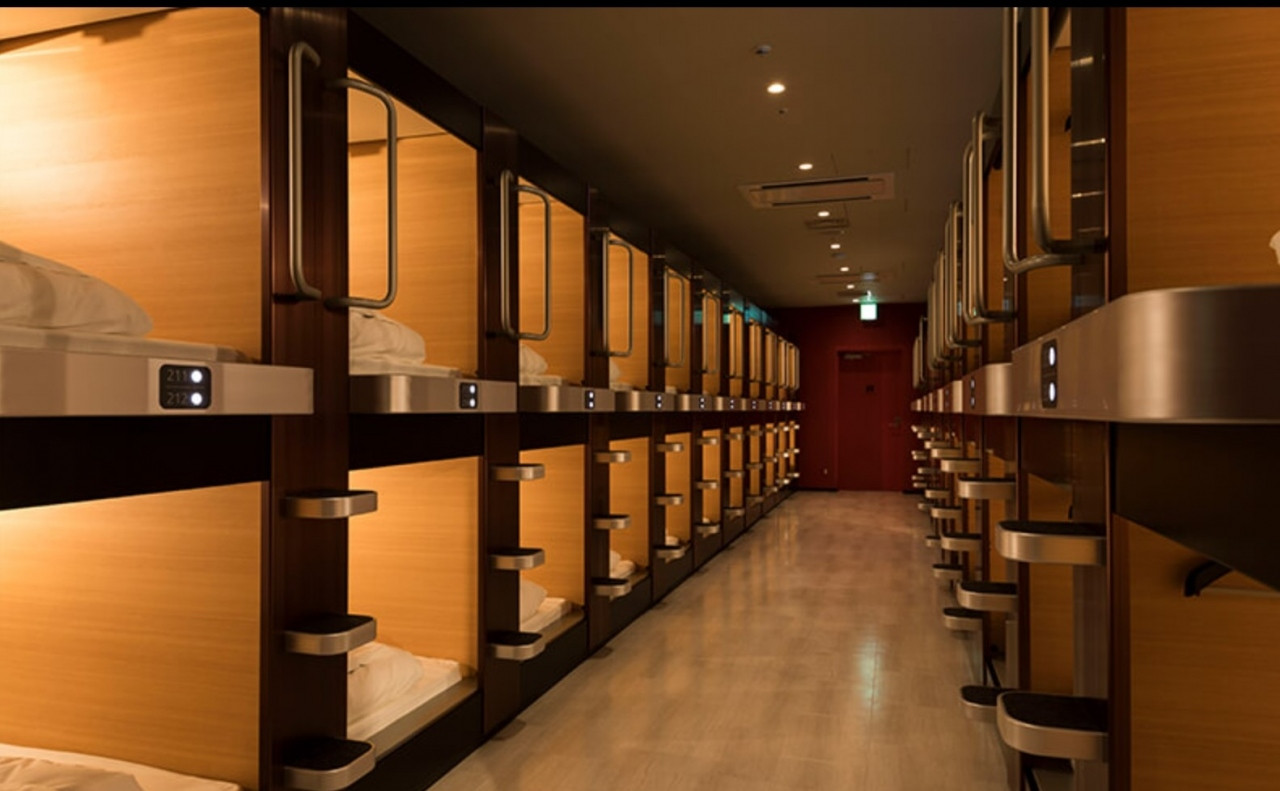 混雑して撮影できなかったので、HPから拝借しました