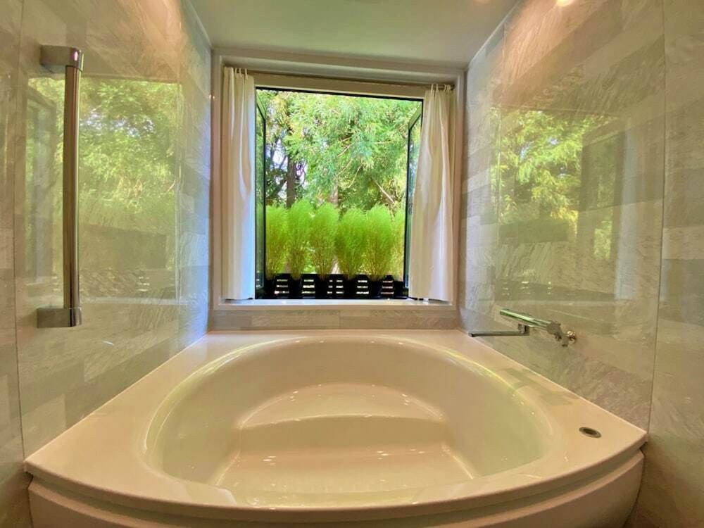 ジャグジーバス