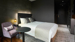 アクセシブルクイーン (バルコニー付) (禁煙)