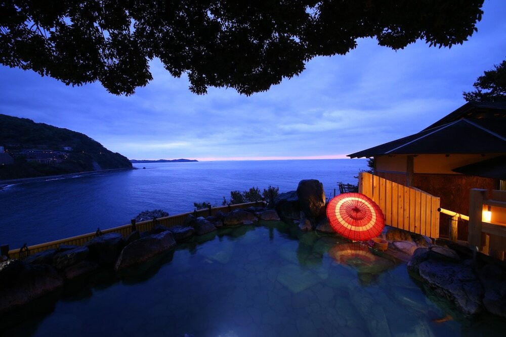 大江戸温泉物語 熱海伊豆山 ホテル水葉亭（オオエドオンセンモノガタリ アタミイズサン ホテルスイヨウテイ） / 2