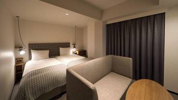 客室内のダイニングエリア / 22