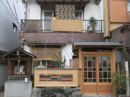 Jizo House / 2