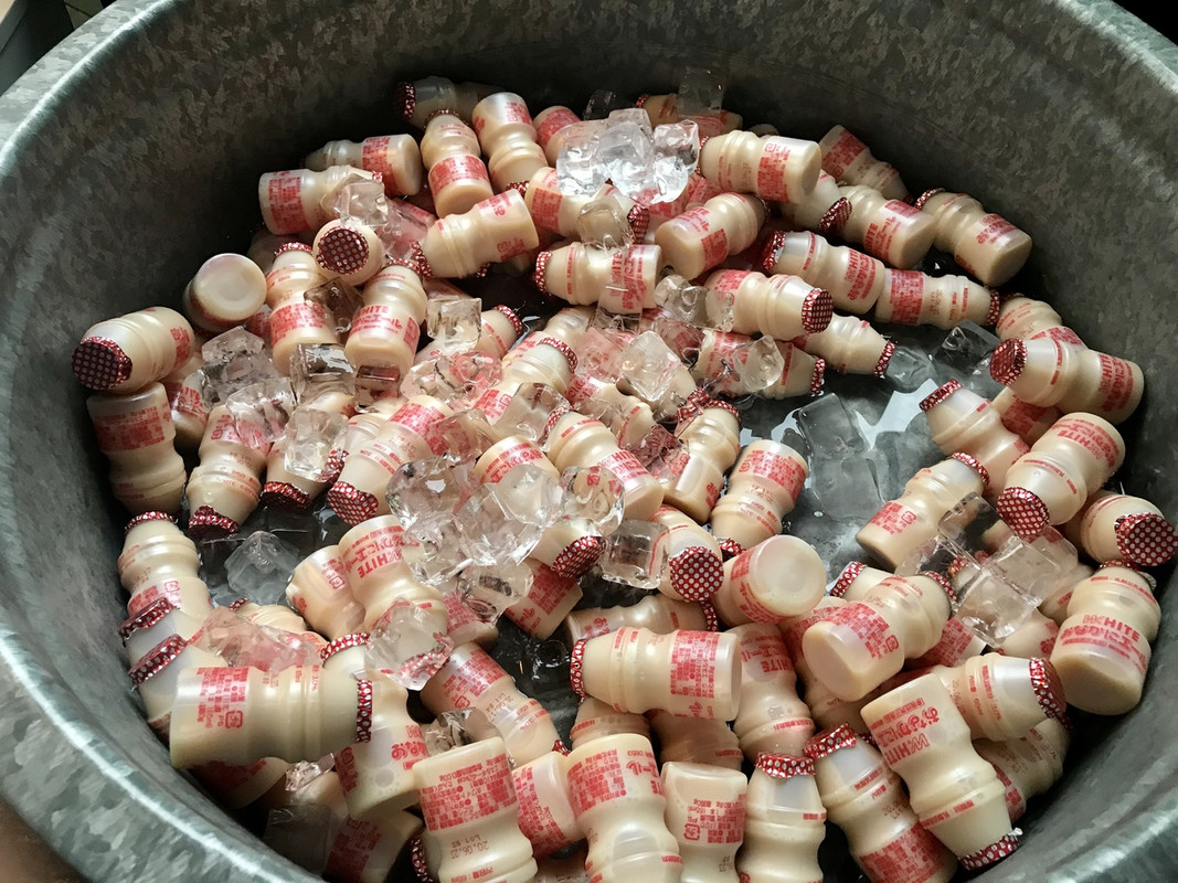 お風呂上がりには乳酸飲料