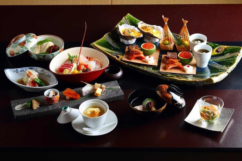 旅館のお食事処