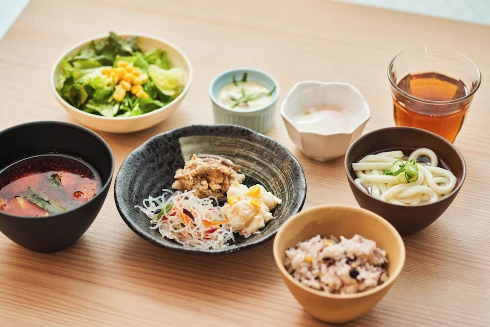 朝食