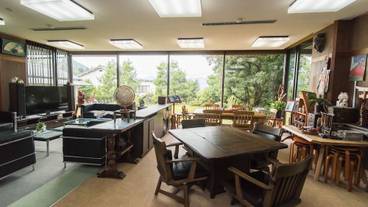 ロビーラウンジ / 6