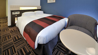 セミダブルルーム 2名様用 (喫煙可)