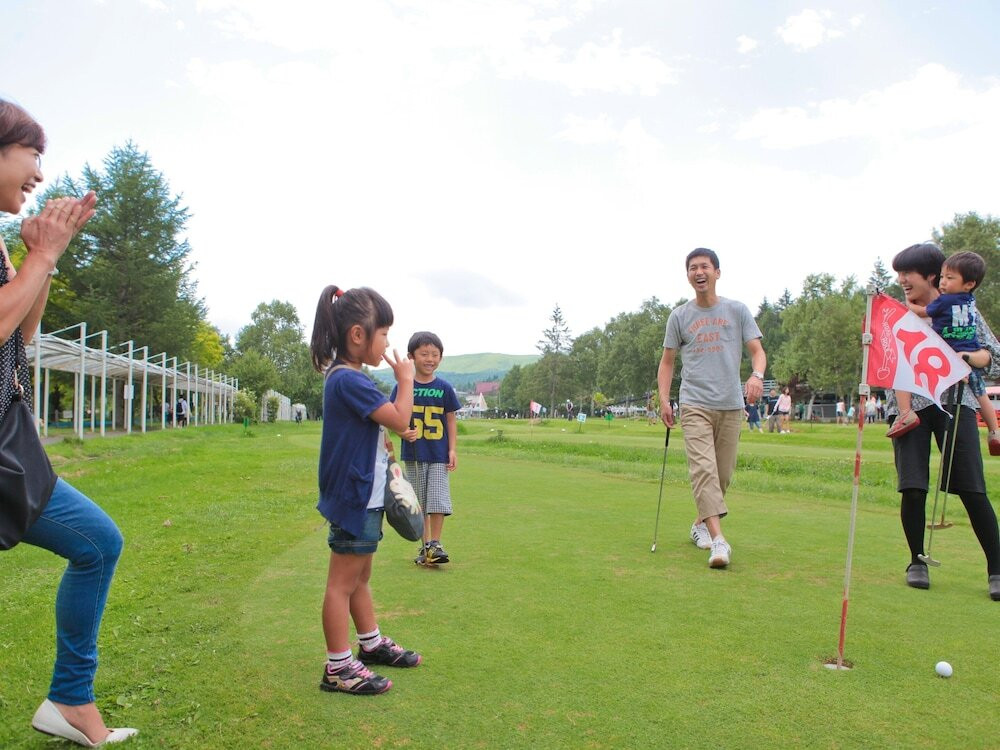 子供用の遊び場 - 屋外