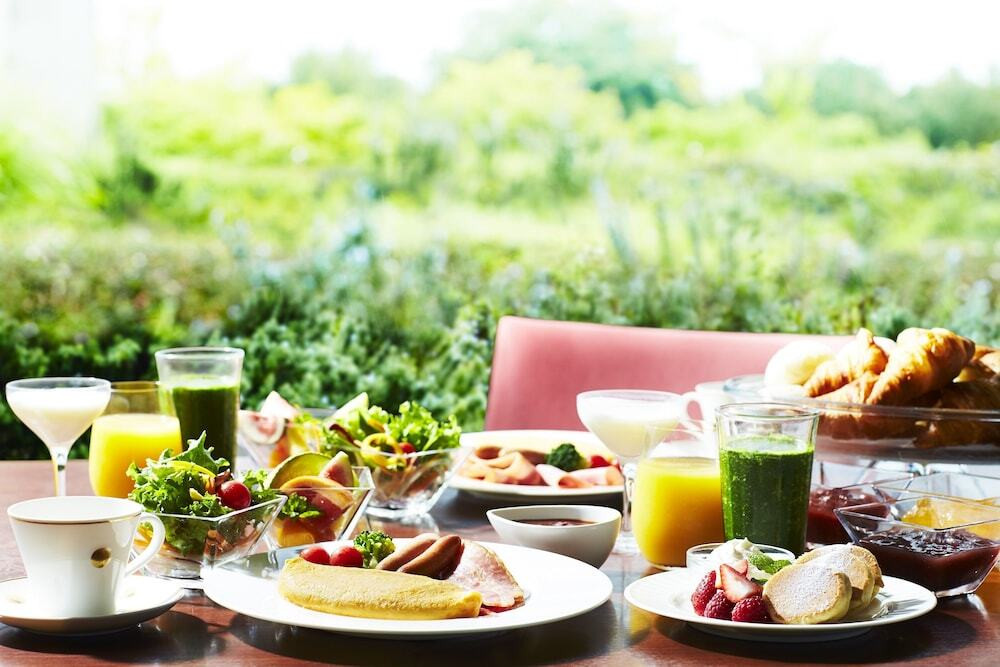 ブッフェの「きっずこーなー」や、年中遊べるプールが楽しい！4573603