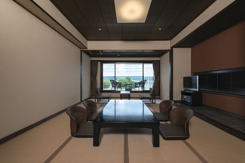 「朱の湯」と「白の湯」。2つの源泉で身も心もぽかぽかに4037481