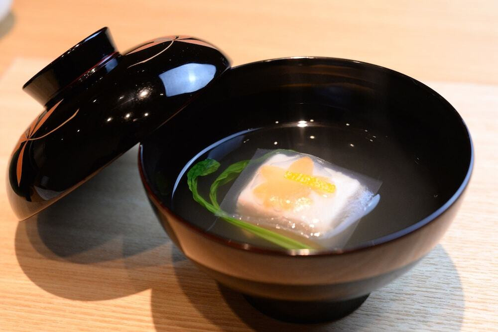 白檀の香りに心癒される。箱根を一望できる開放的な宿4045759