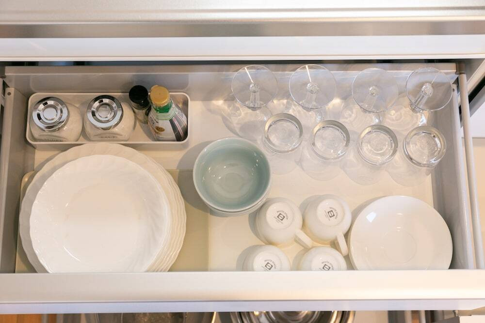 客室内のダイニングエリア