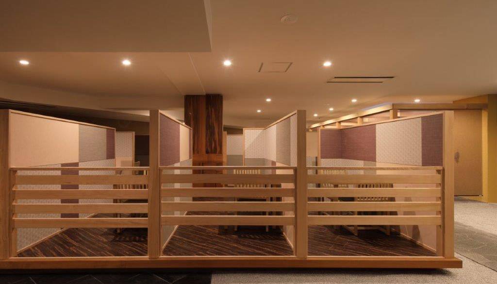 季節の会席料理を
半個室でゆっくり堪能 / 4