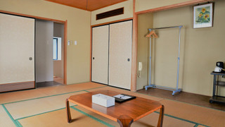 ファミリー 4 人部屋