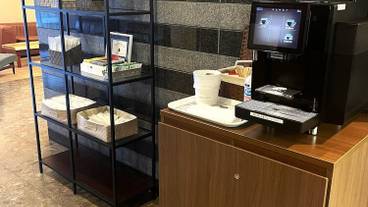 ロビーラウンジ / 3